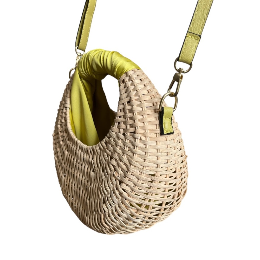 Scoop NYC Star Half-Moon Straw Crossbody Bag - Picture 4 of 16